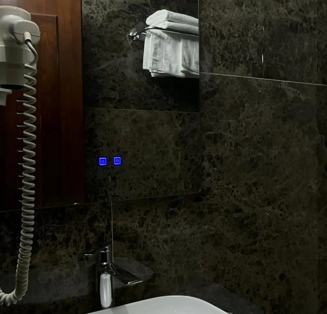 Rritja E Koranit Hotel Tushemisht